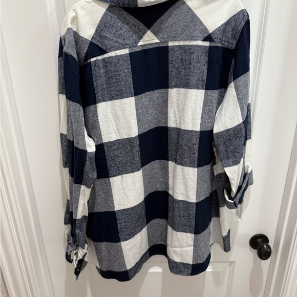 NWT Natural Reflections Navy and White Plaid Shirt - Picture 6 of 6